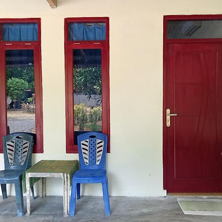 Tangkoko Lodge Bitung Экстерьер фото