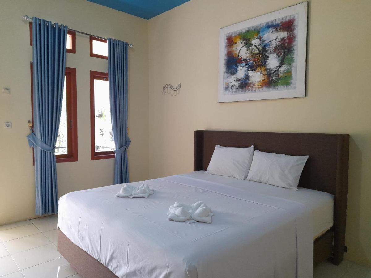 Tangkoko Lodge Bitung Экстерьер фото